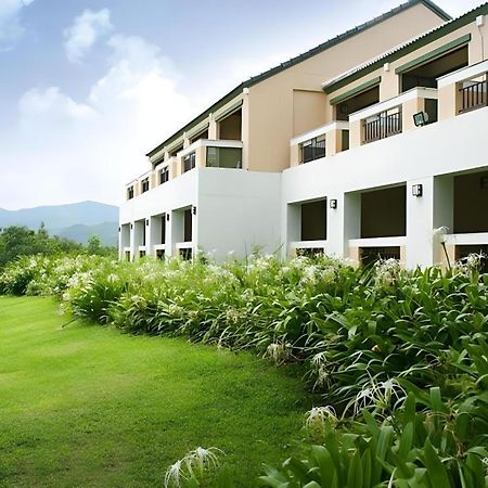 Lake View Hotel And Golf Club HHQ Extérieur photo