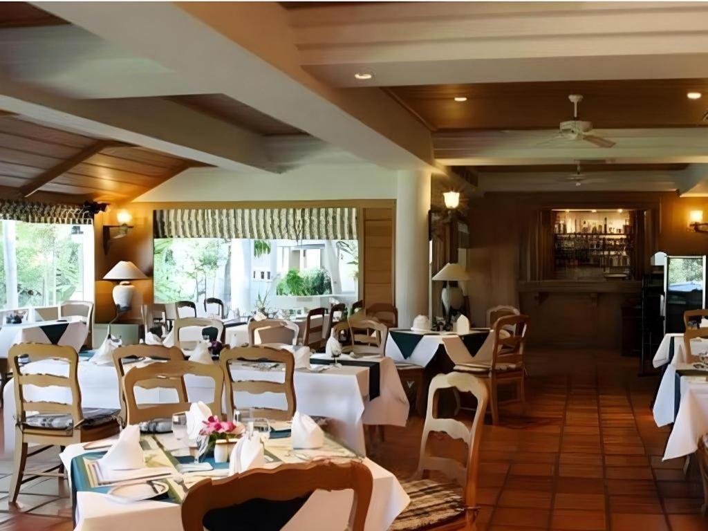 Lake View Hotel And Golf Club HHQ Extérieur photo